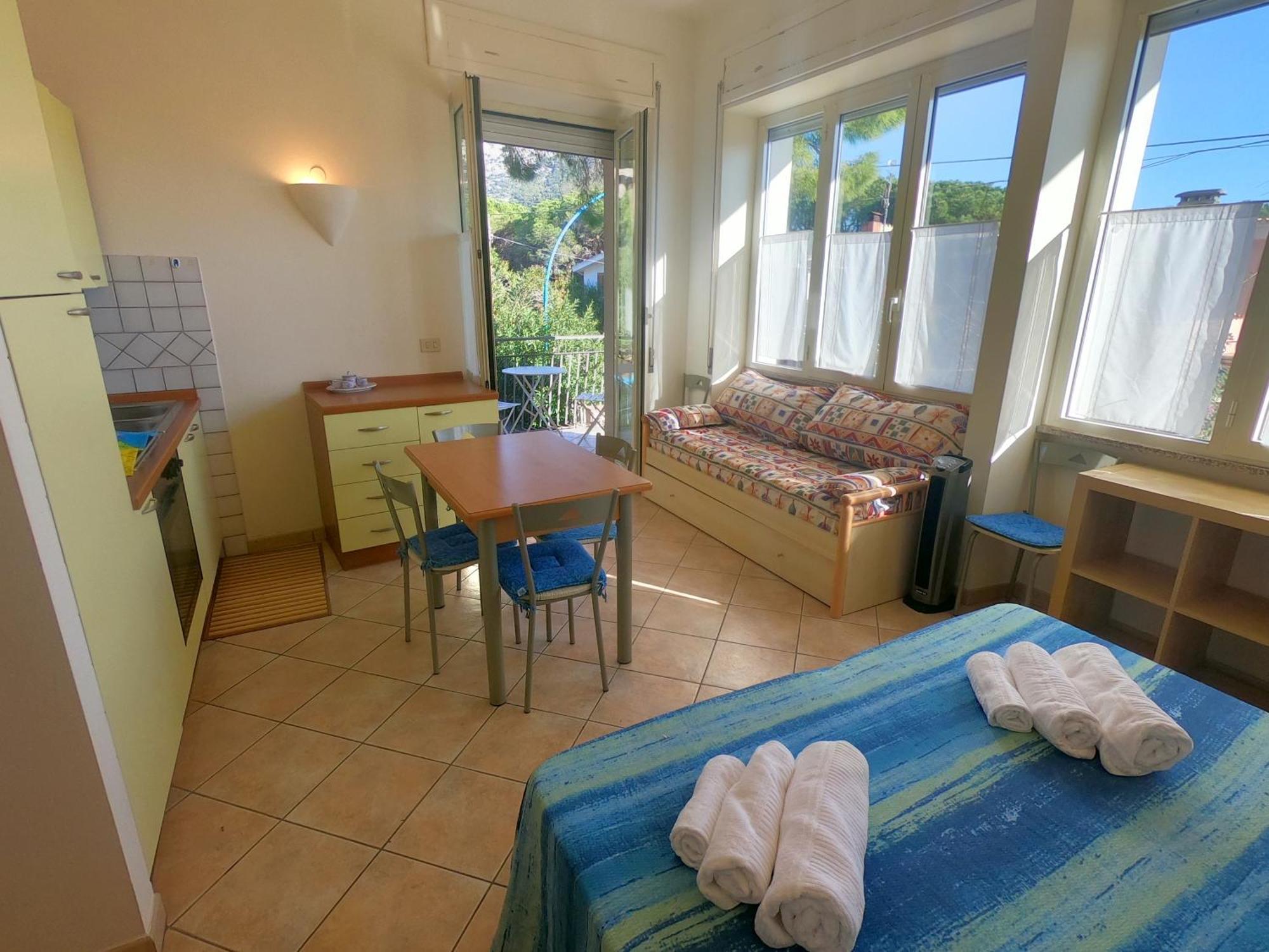 Villa Emilia Appartments Cala Gonone Kültér fotó